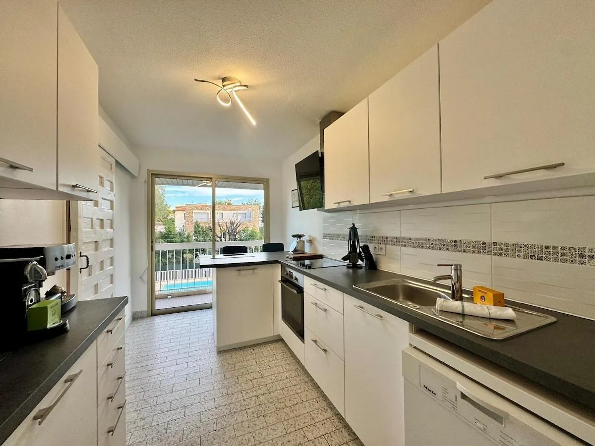 Le Lys - Apt 4 Prs - Clim - Piscine - Parking Antibes France